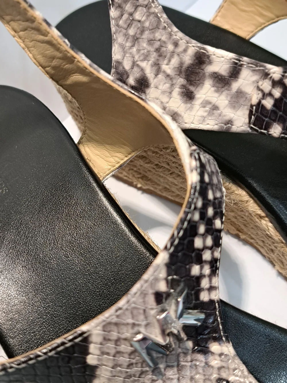 Michael Kors Snakeskin Print Espadrille Wedge Sandals Size 10M